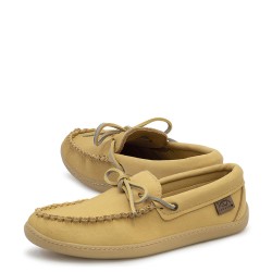 "Laurentian Chief Driving moc, 2 eyelets collar, leather lined, natural rubber sole"