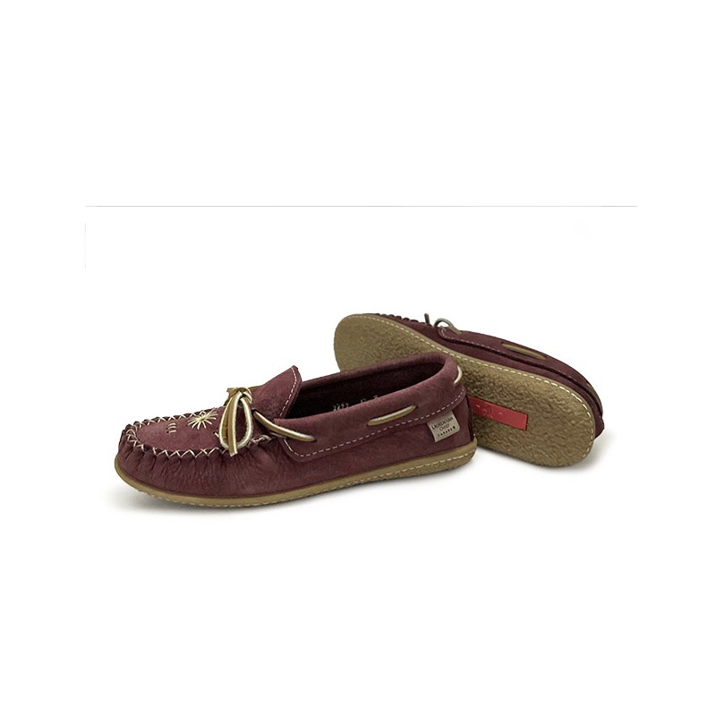 "Moccasins, 8 hole collar, insole, Inca Embroidery, cute nat. rubber sole"