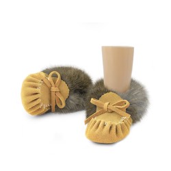 "Laurentian Chief Baby moccasin fur collar, insole"